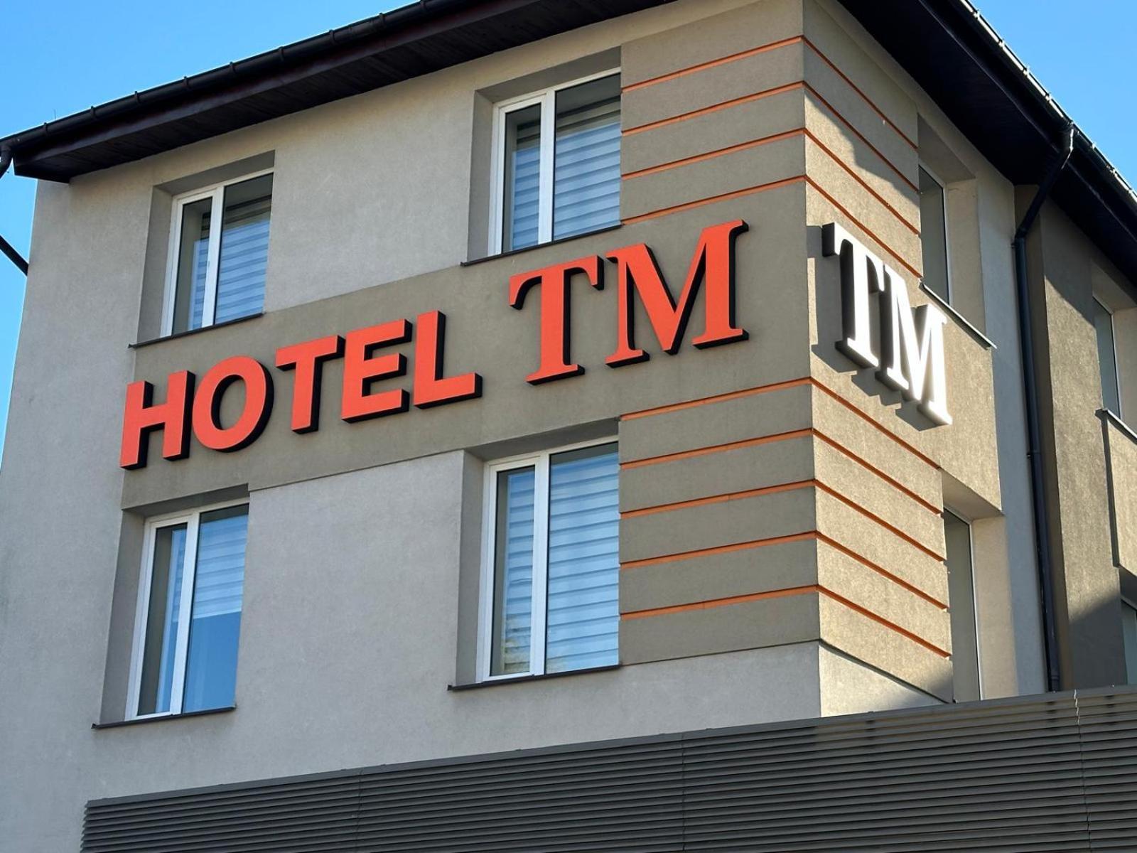 Hotel Tm Radom Bagian luar foto